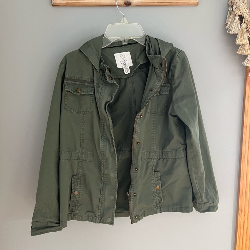 Tilly’s Army Green Jacket